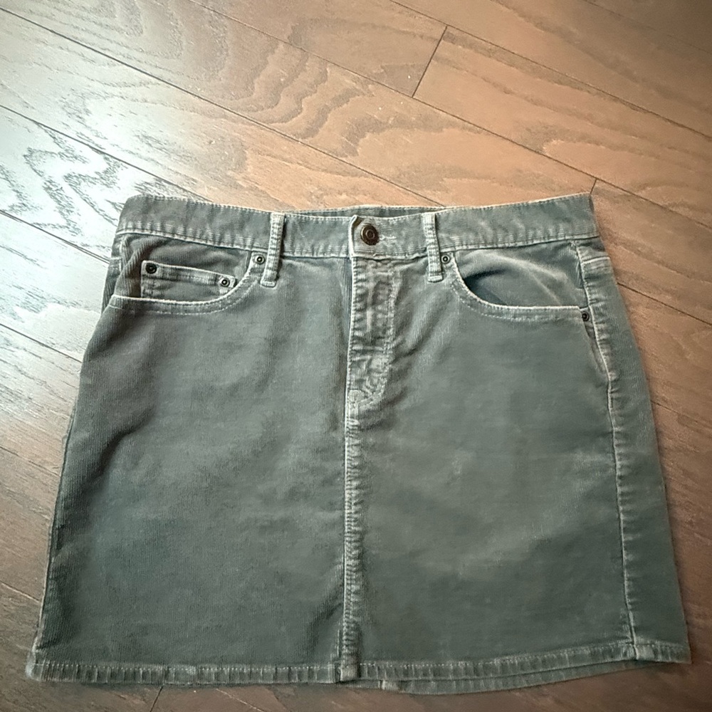 GAP 1969 skirt green/gray Corduroy Mini skirt size 28/6 casual summer